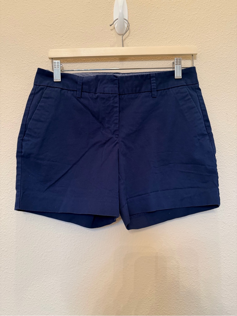 Nautica Classic Navy Women’s Shorts Size 4